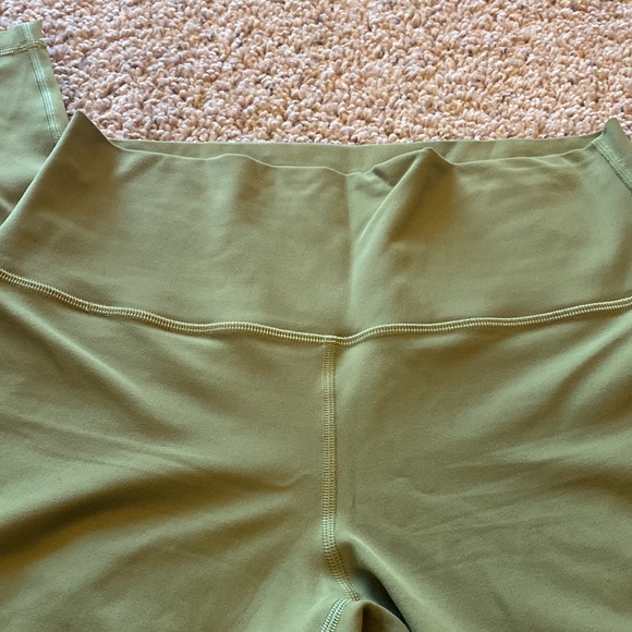 Lululemon Align Leggings - Picture 2 of 6